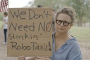 宁津特斯拉在得州奥斯汀遭遇抗议活动：反对马斯克Robotaxi计划